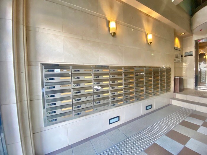 パークモダン高井田の物件外観写真