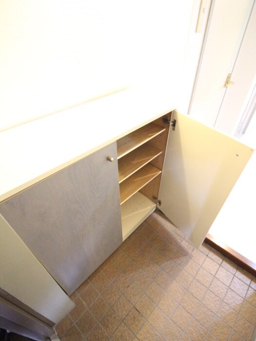 パークモダン高井田の物件内観写真