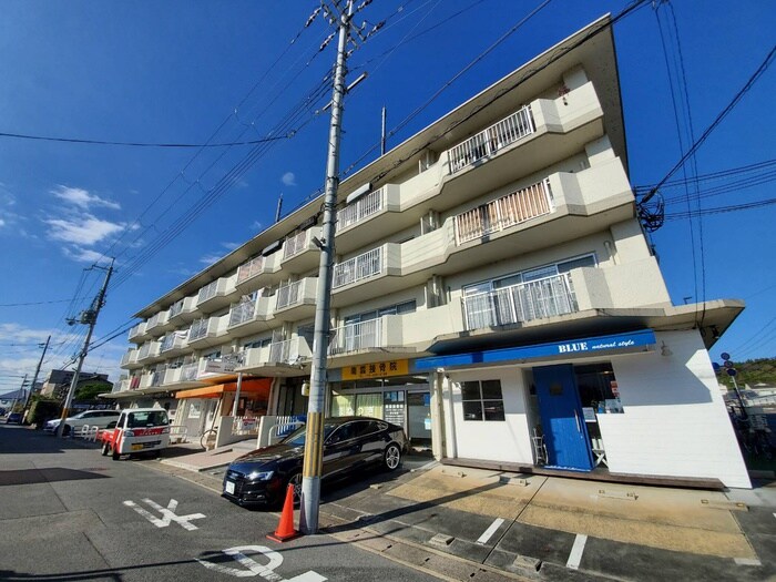 陵南ハイツの物件外観写真