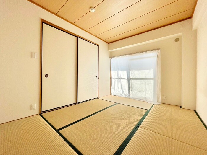 陵南ハイツの物件内観写真