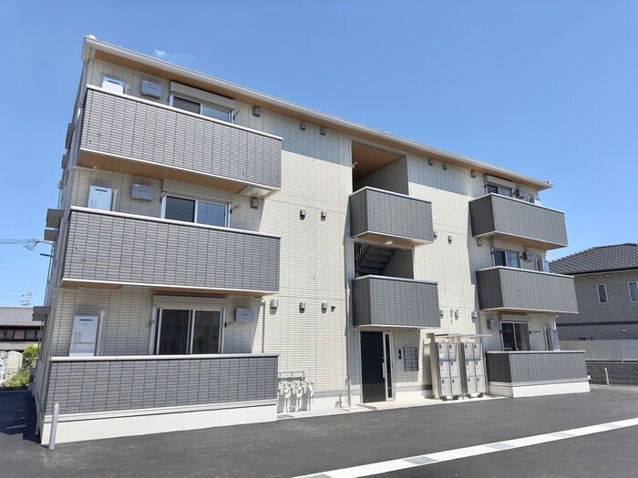 メゾンクレール瀬田北の物件外観写真