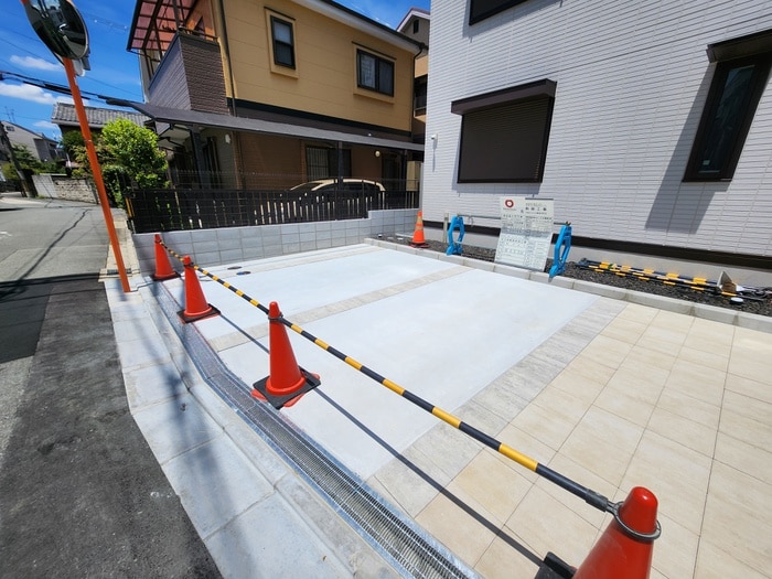 クラシスト千里丘上の物件外観写真