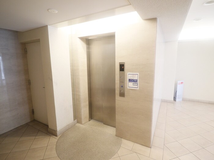 エスティ・ロアール神戸西(601)の物件外観写真