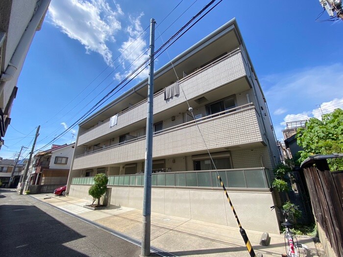 メゾン　エスコートの物件外観写真