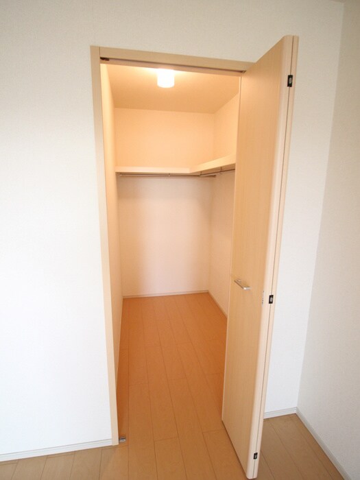 カーサ立部の物件内観写真