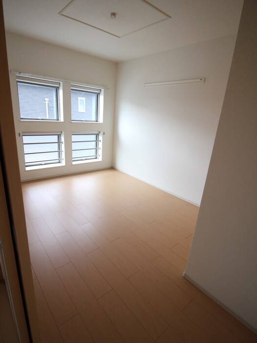 カーサ立部の物件内観写真