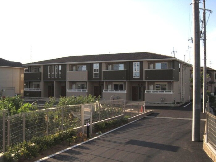 フォンテ－ヌ２番館の物件外観写真