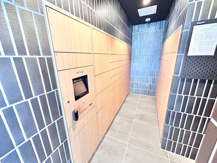 コンフォリア・リヴ本町WESTQの物件外観写真