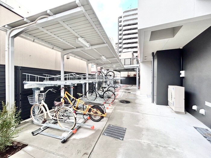 コンフォリア・リヴ本町WESTQの物件外観写真