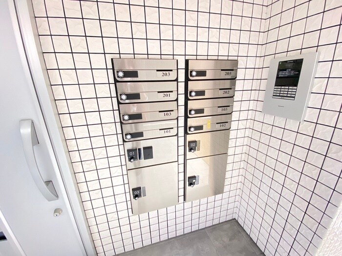 Carre heureux GOJOの物件外観写真