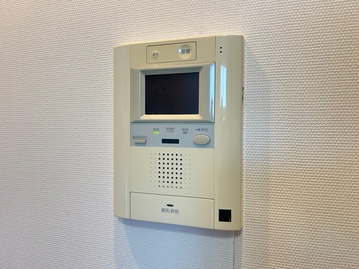 フェミネンス御所西（３０１）の物件内観写真