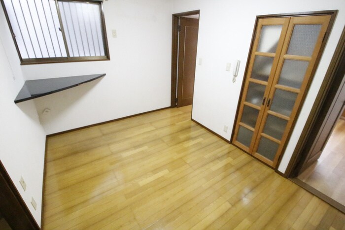 川田山田15-66貸家の物件内観写真