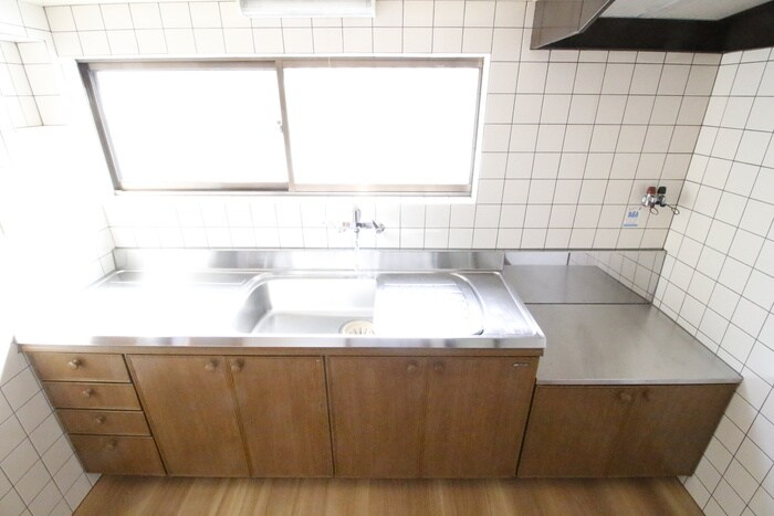 川田山田15-66貸家の物件内観写真
