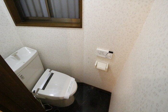 川田山田15-66貸家の物件内観写真