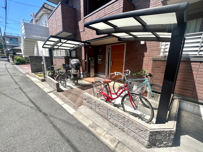 リレント西宮北口の物件外観写真