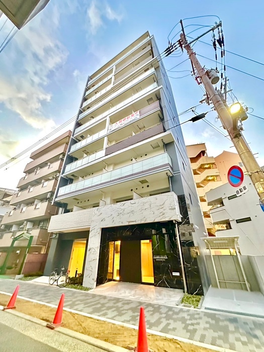 クレアグレイス岸里の物件外観写真