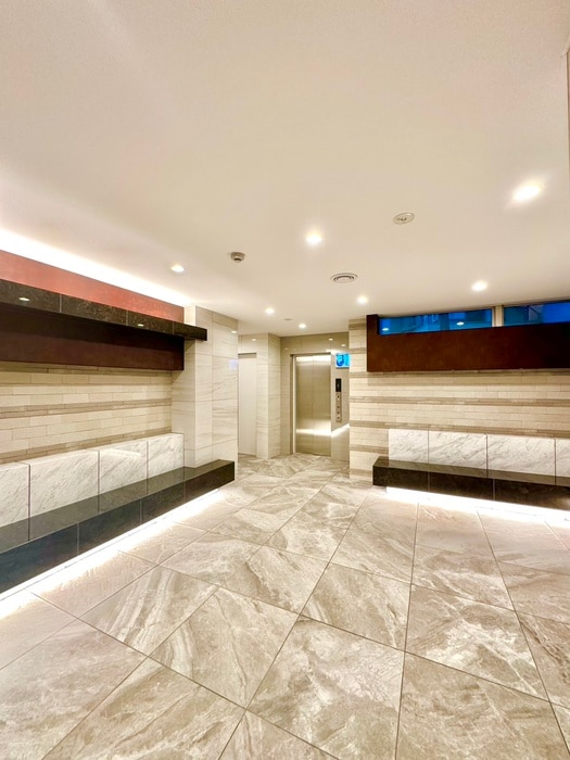 クレアグレイス岸里の物件外観写真