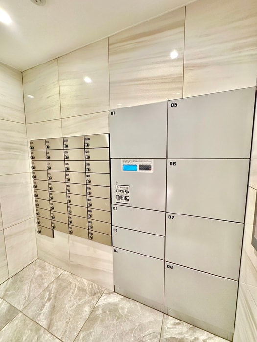 クレアグレイス岸里の物件外観写真