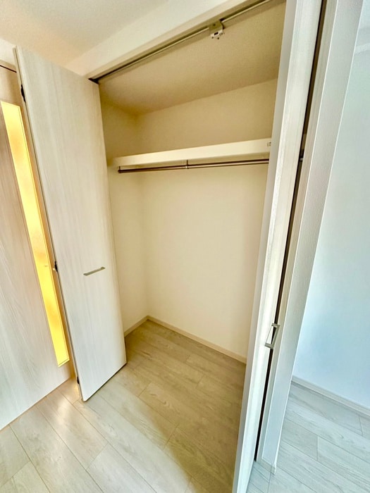 クレアグレイス岸里の物件内観写真