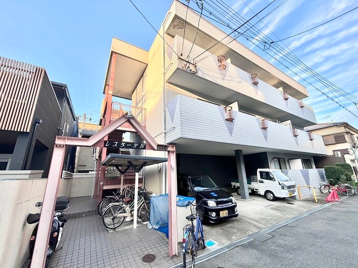 レスタ－テⅣの物件外観写真