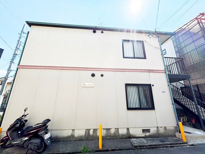 マヨ－ルハイツの物件外観写真