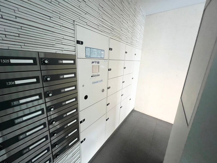 アリヴィオ夕陽ヶ丘の物件外観写真