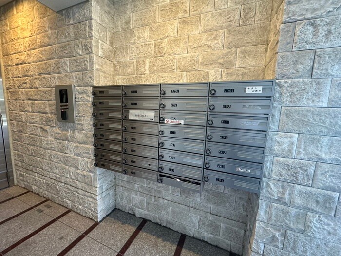 B-RISE昭和通の物件外観写真