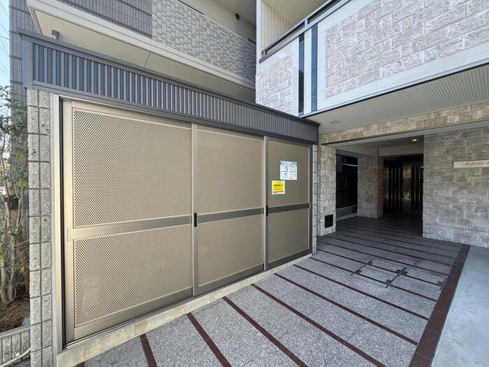 B-RISE昭和通の物件外観写真