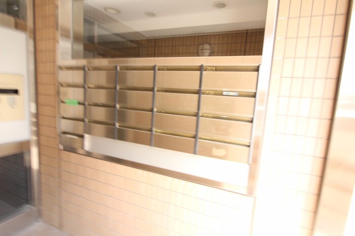 ＲＩＧＥＬ岡町の物件外観写真