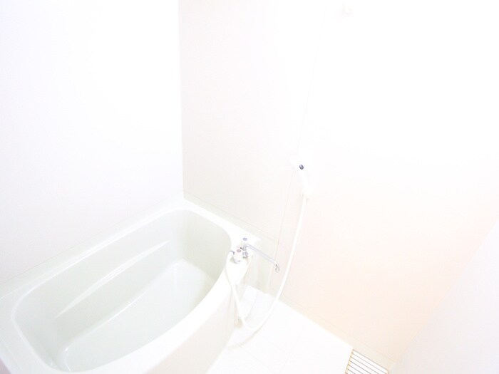 ヴィラ・ソレイユの物件内観写真