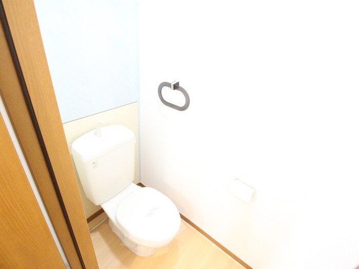 ヴィラ・ソレイユの物件内観写真