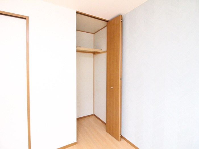 ヴィラ・ソレイユの物件内観写真