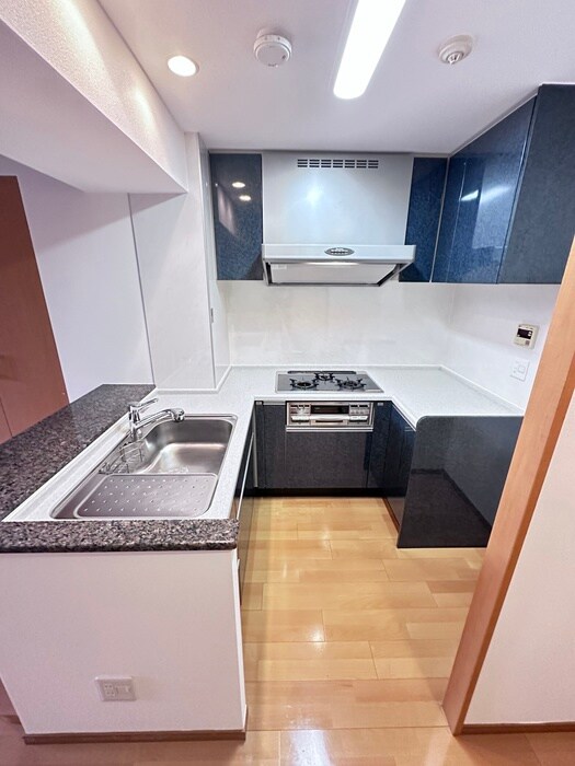 リ－ガル京都烏丸御池(804)の物件内観写真