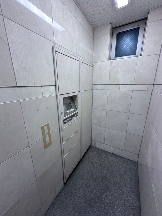 リ－ガル京都烏丸御池(804)の物件外観写真