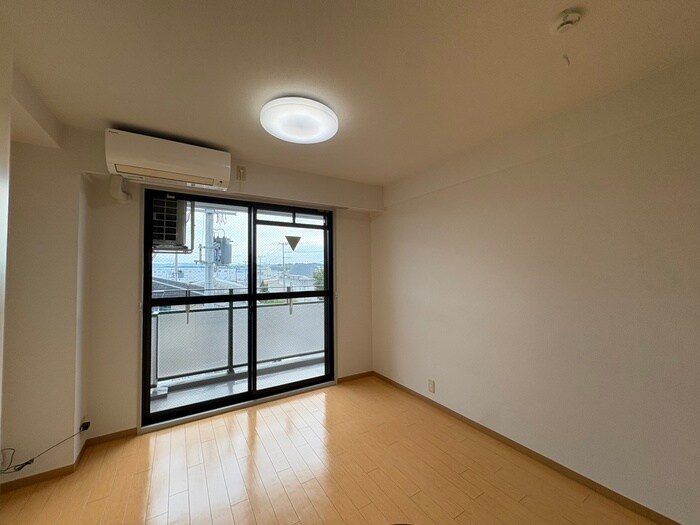 フロレスタ三輪の物件内観写真