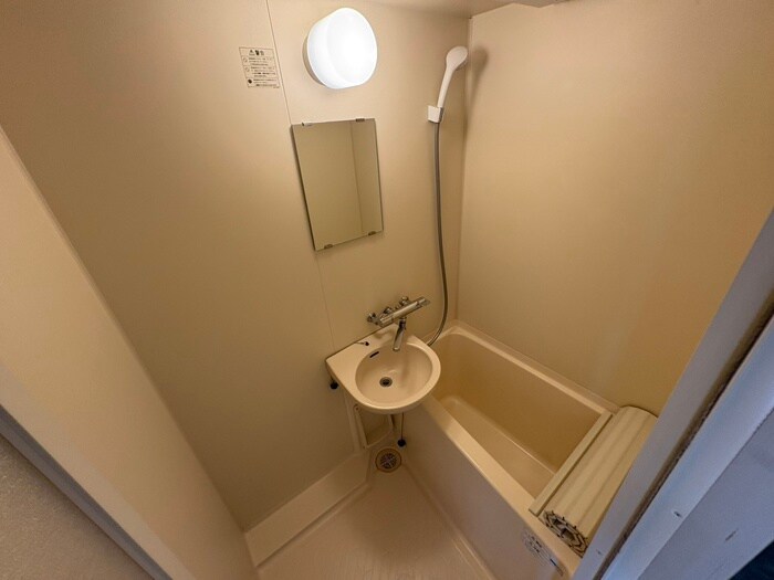 フロレスタ三輪の物件内観写真