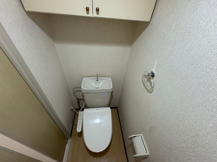 フロレスタ三輪の物件内観写真