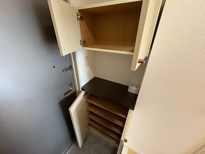 フロレスタ三輪の物件内観写真