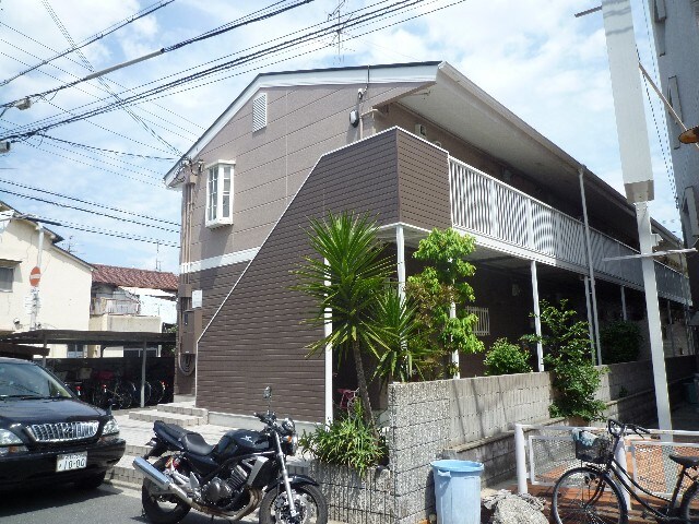 ﾚｰﾍﾞﾝ・ﾊｲﾑの物件外観写真