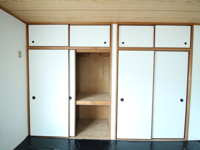 ﾚｰﾍﾞﾝ・ﾊｲﾑの物件内観写真