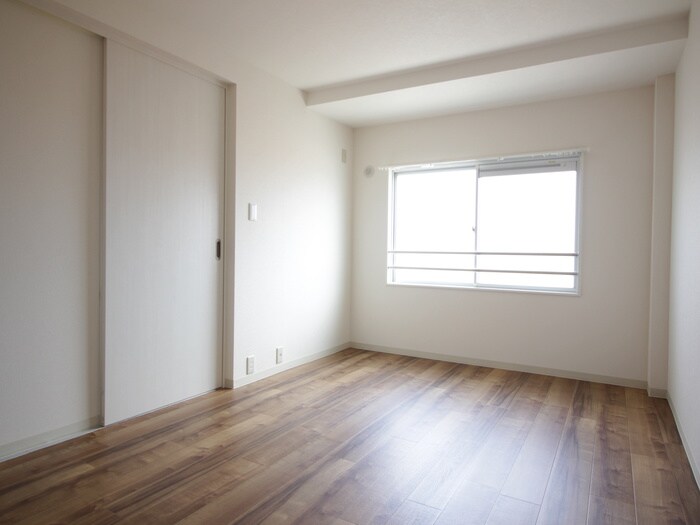 甲子園フラットの物件内観写真