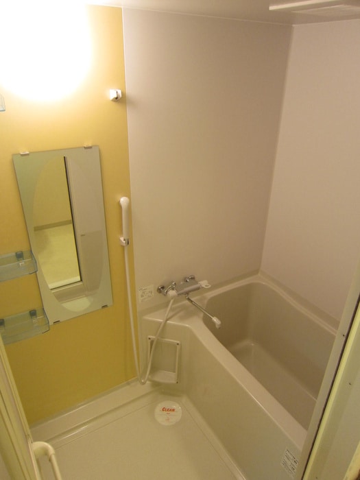 セレニテ新大阪弐番館の物件内観写真