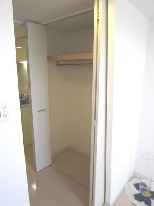 セレニテ新大阪弐番館の物件内観写真