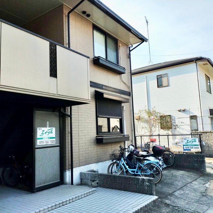 イルマーレ須磨浦の物件外観写真