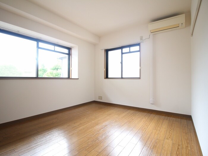 コンチネンタルオオサギの物件内観写真