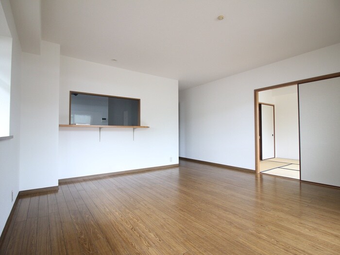 コンチネンタルオオサギの物件内観写真