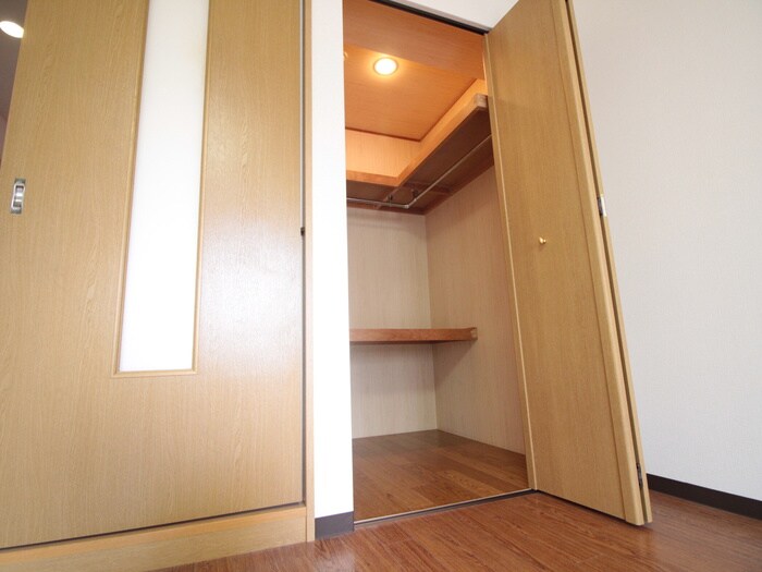 カノン雁金の物件内観写真