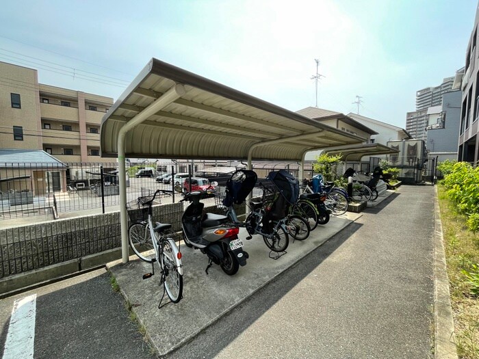 パ－ク・ウインドの物件外観写真