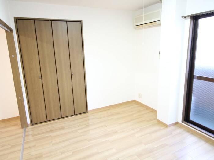 メニ－ロ－ザ甲東園の物件内観写真