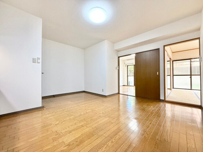 ドマ－レ服部の物件内観写真